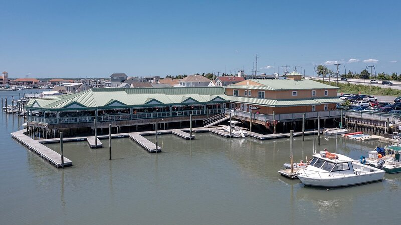 Ariel photograph of restaurant with view of the docking area